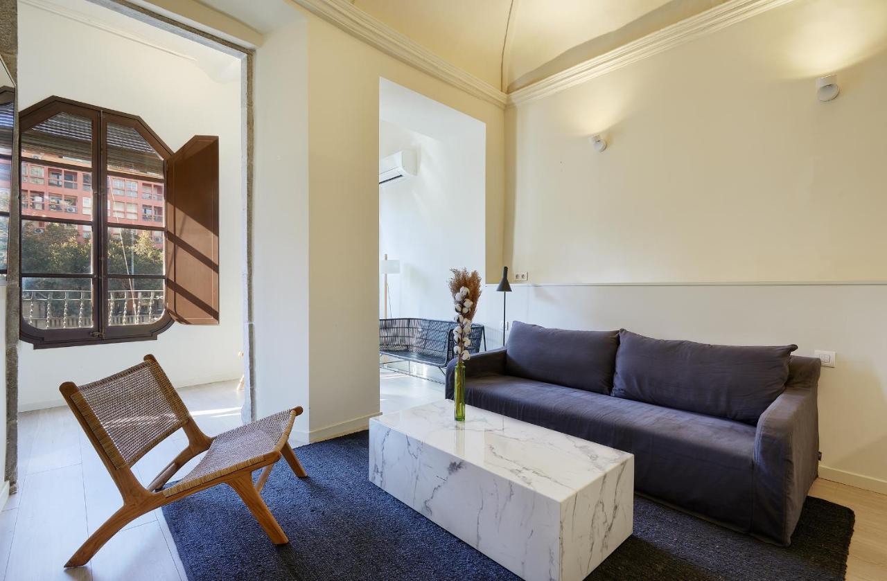 Canvas Apartments & Lofts Girona Exterior photo