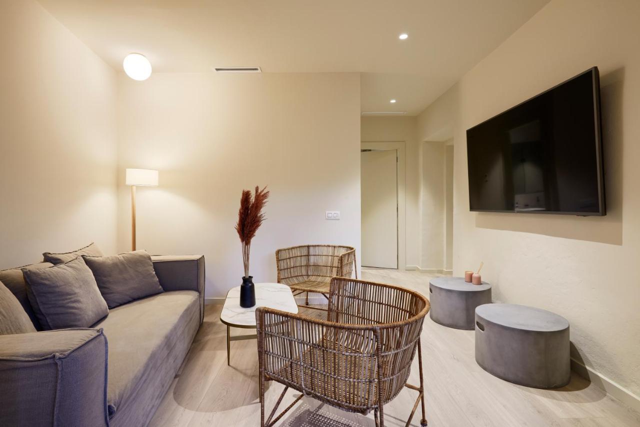 Canvas Apartments & Lofts Girona Exterior photo