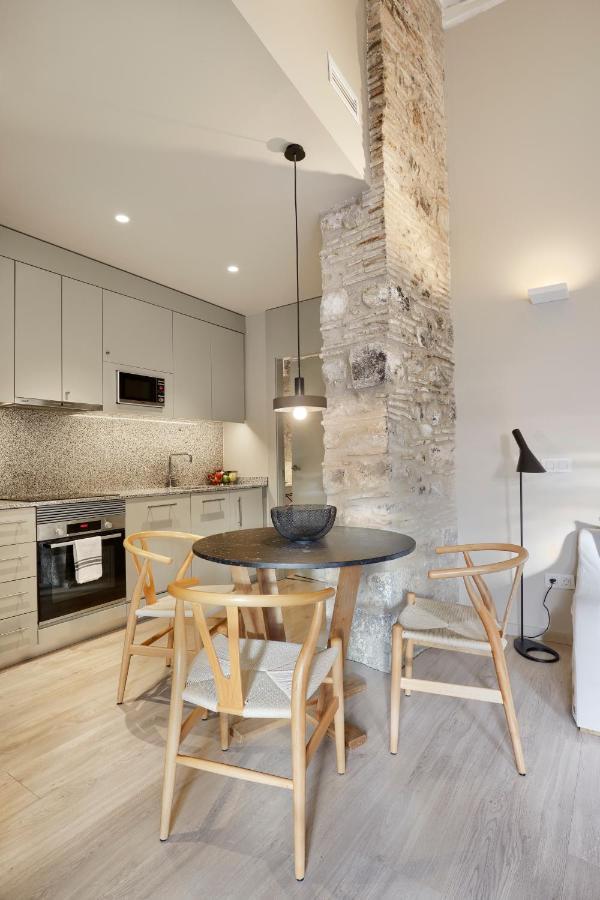 Canvas Apartments & Lofts Girona Exterior photo