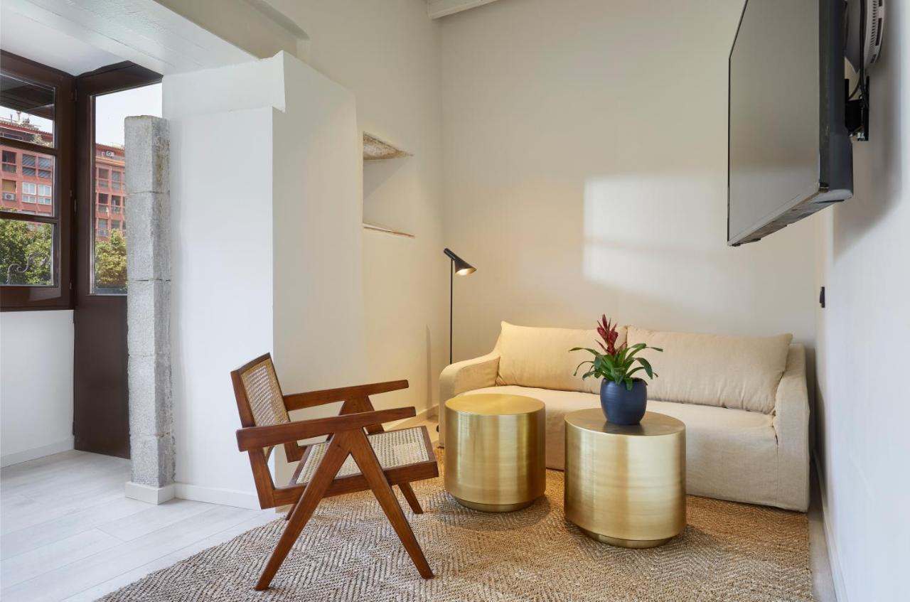 Canvas Apartments & Lofts Girona Exterior photo