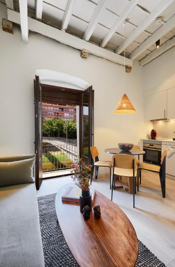 Canvas Apartments & Lofts Girona Exterior photo